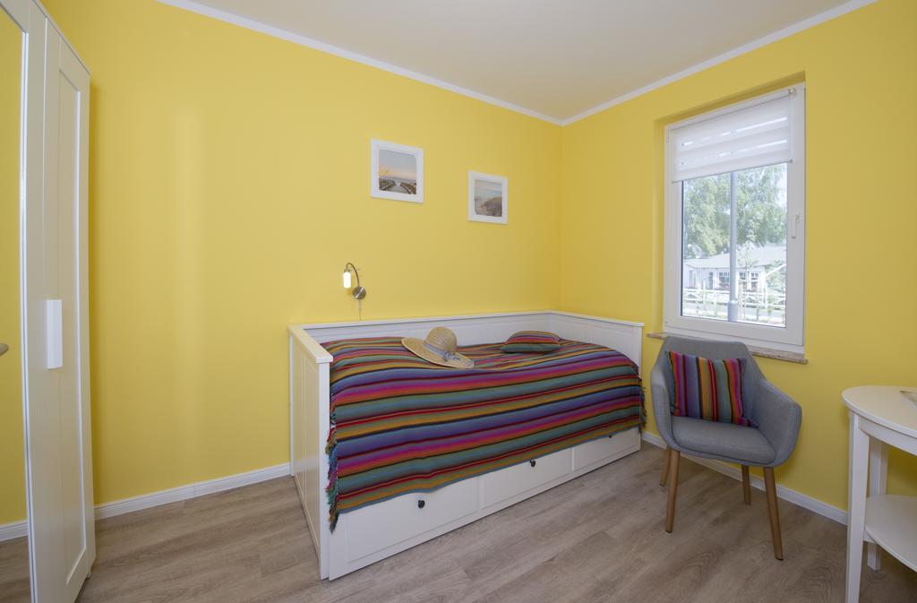 Ferienhaus Kuestensegler ブレーゲ エクステリア 写真